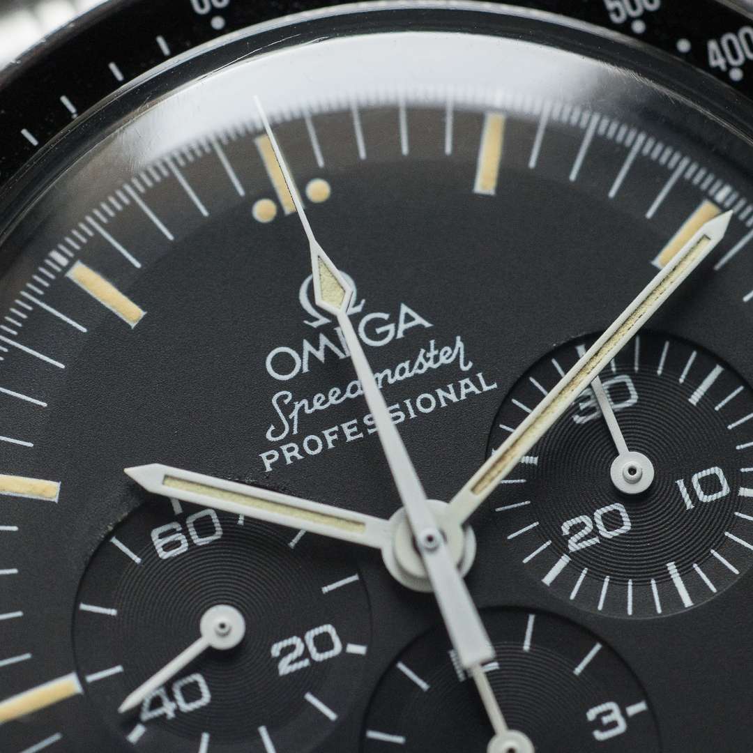 Omega Speedmaster 145022
