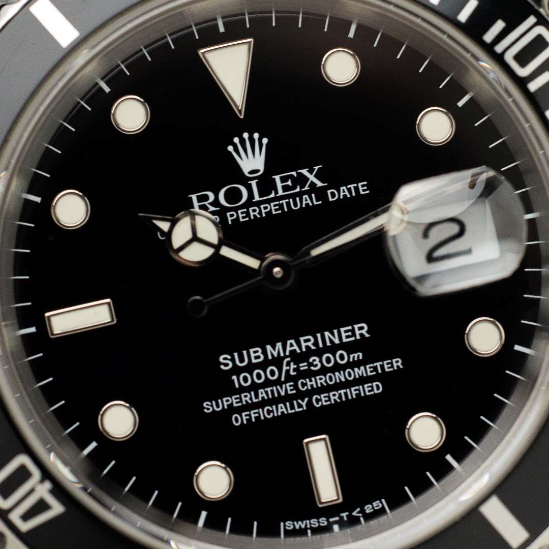 rolex-submariner-date-tritium-1993-fr-2345