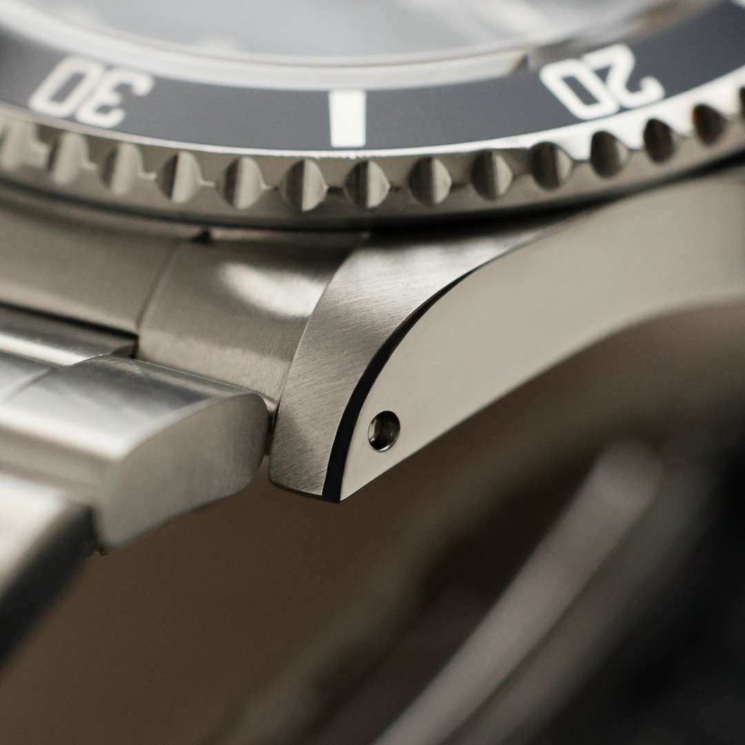 rolex-submariner-date-tritium-1993-fr-2345