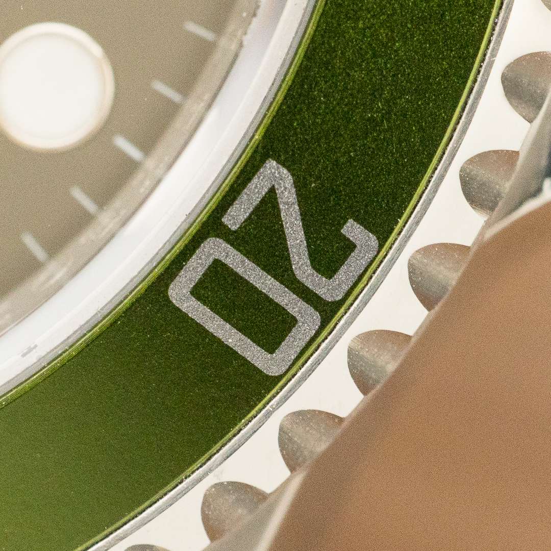 Rolex Submariner Kermit Green 166160 LV