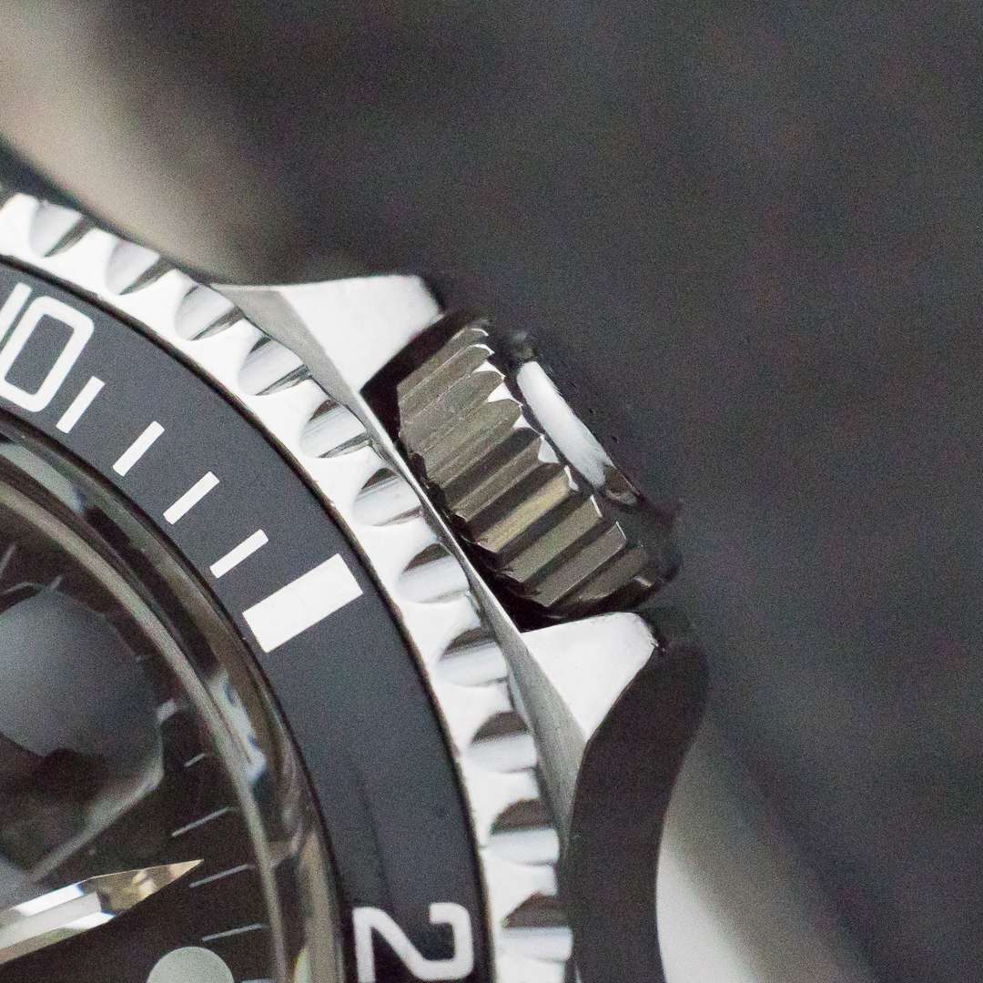 Tudor 79090 submariner