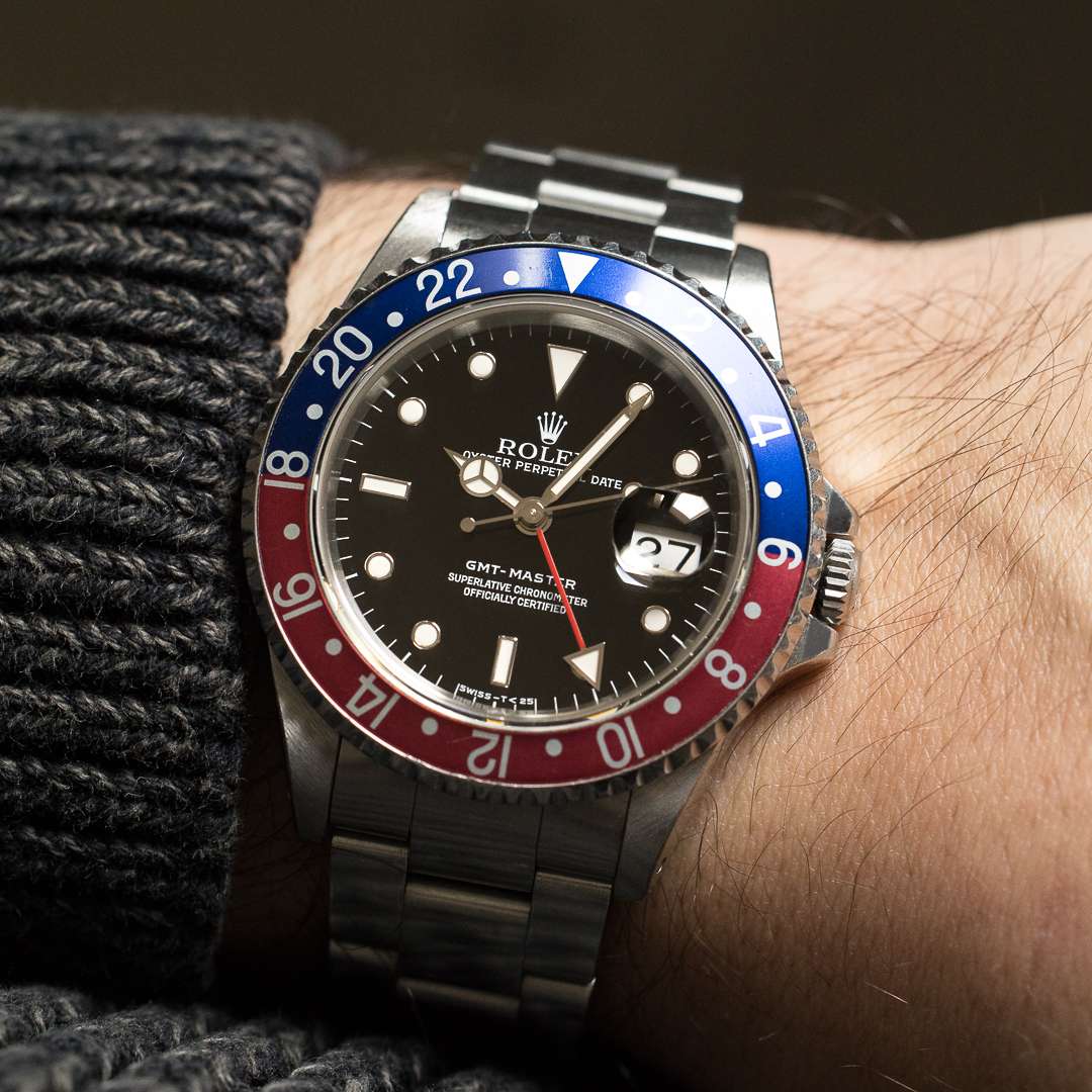Rolex GMT-Master 16700 pepsi