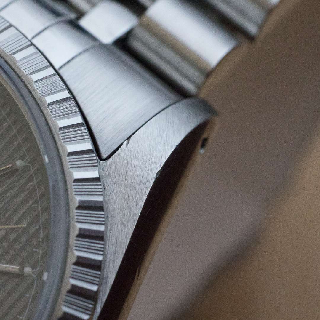 Rolex Datejust 16220 grey tapestry