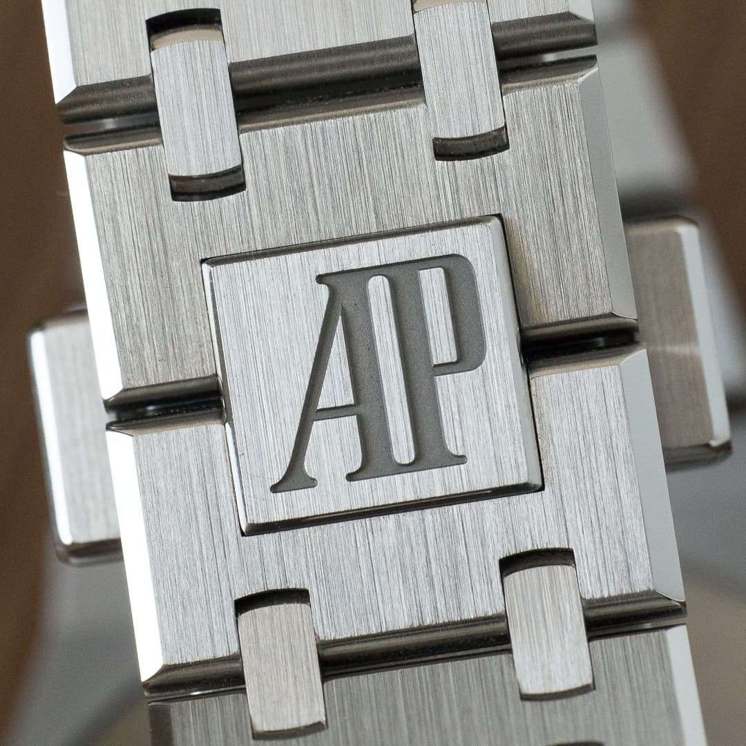 Audemars Piguet Royal Oak 26715ST full set 2022