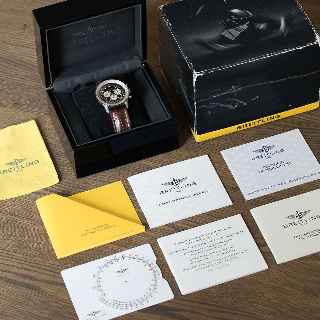 Breitling Navitimer "Japan Edition 250"